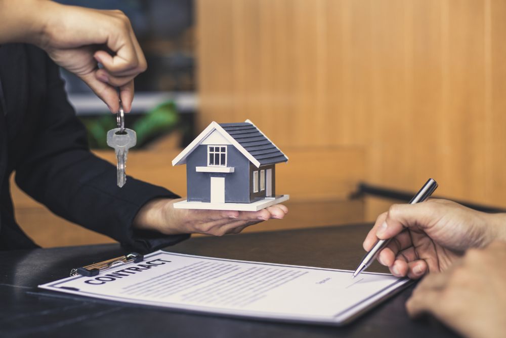 What is service line coverage on homeowners insurance when reviewing home insurance policy coverage and property protection?