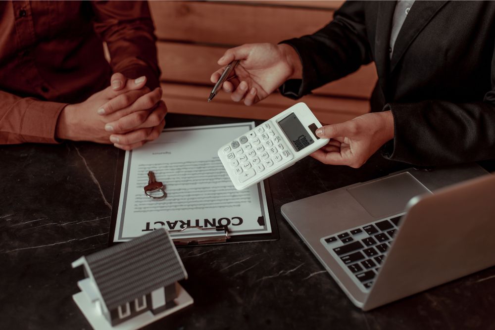 How Much is Insurance On a $2,000,000 Home? Reviewing high-value homeowners insurance costs with an advisor and calculator